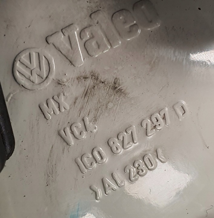 фото №6, Ручка логотип кришки зад vw new beetle 1c 1c0853630d