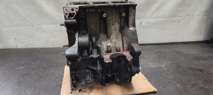 фото №7, Blok низ двигуна vw polo 9n 1,2 12v azq