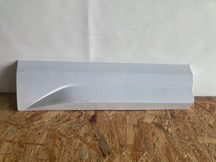 фото №1, Audi q3 права планка двері зад 8u0853970d/e