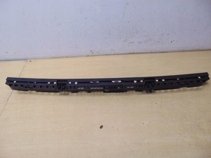 фото №8, Ковзун бампера зад audi a1 82a 82a807863 новий