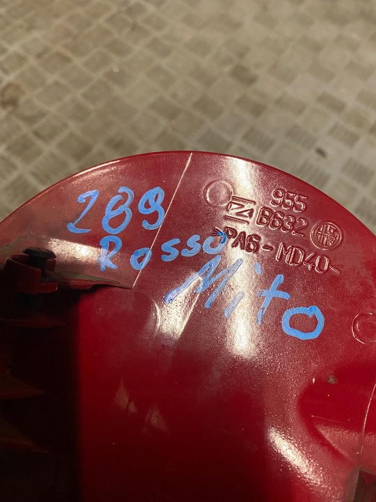 фото №4, Крышка заливка топлива 289 rosso alfa romeo mito