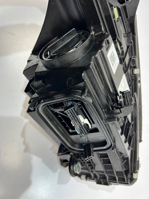 фото №9, Mercedes c 206 повний led performance ліва фара