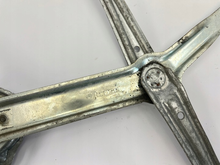 фото №10, Підйомник механізм підйому скла лівий перед механічна коробка передач mercedes w124