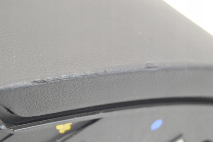 фото №12, Бардачок правые пассажира mercedes w205 c класс европа