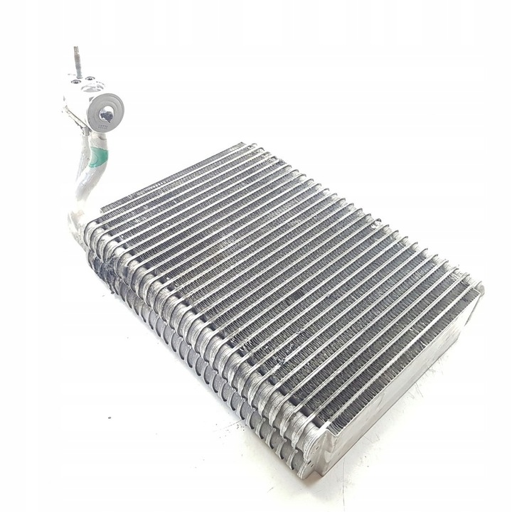 фото №1, Радиатор нагревателя кондиционера 300c 3.0 crd