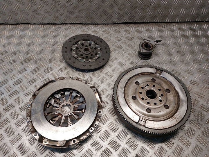 фото №5, Колесо двомасовий диск притиск opel vectra c 2.2 dti 1208067 24422062