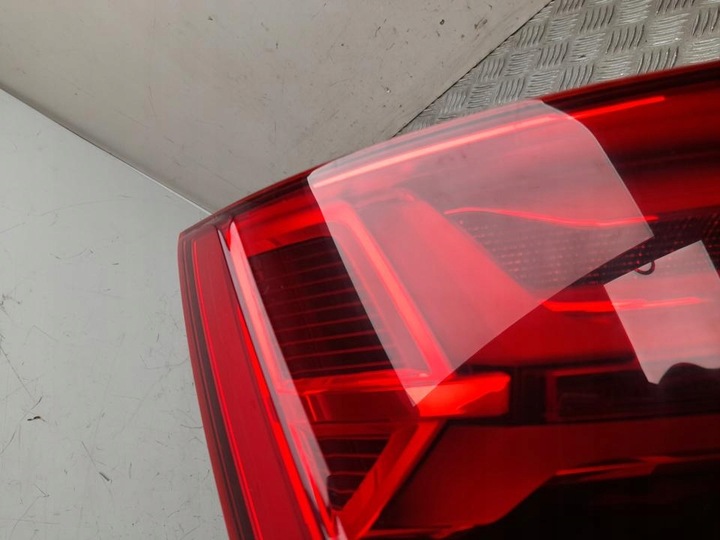 фото №7, Лампи задні audi q7 2017 з лівий 4m0945093d