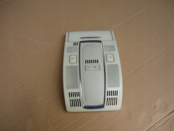 фото №1, Лампа стеля інтер'єру audi a6 c6 4f0947135j