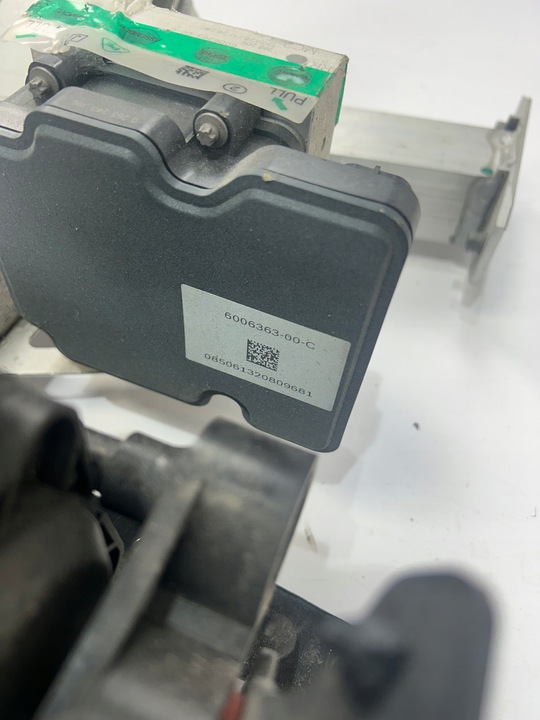 фото №10, Підрамник візок перед tesla модель s насоса 6006417-00-c