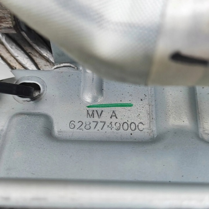 фото №11, Шторка права mitsubishi l 200 / triton kj_, kk_, kl_ 628463300 36756624