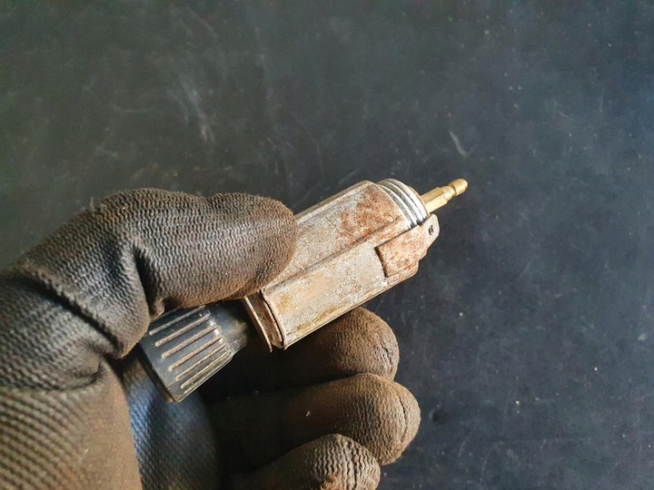 фото №12, Fiat opel ford skoda mercedes вартбург прикурювач