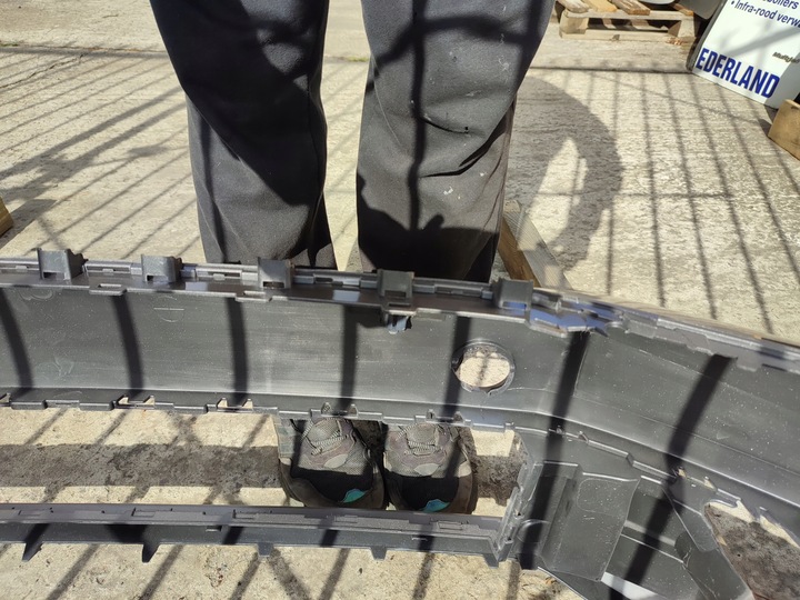 фото №14, Бампер перед переднє volkswagen passat b7 6x pdc la8x