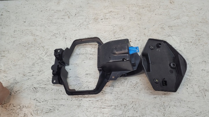 фото №9, Renault zoe рестайлинг крышка зарядки гнездо перед port 296a81391r 2217223x