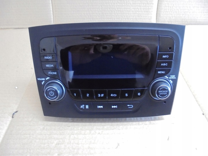 фото №1, 7356340010 радио fiat doblo 2015- multifunkcyjne касание