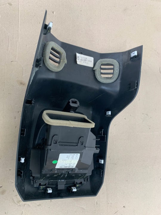 фото №7, Ford mustang mach-e 2021r rwd решітка повітропровід зад задня захист тунелю зад