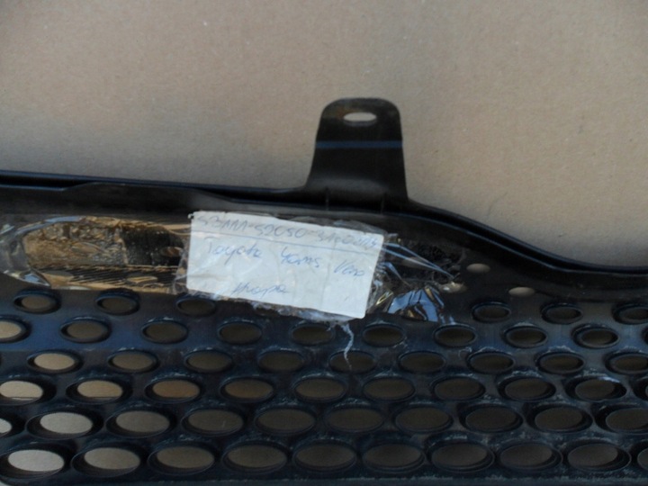 фото №10, Toyota yaris verso ncp 2002 2003 решітка радіатор