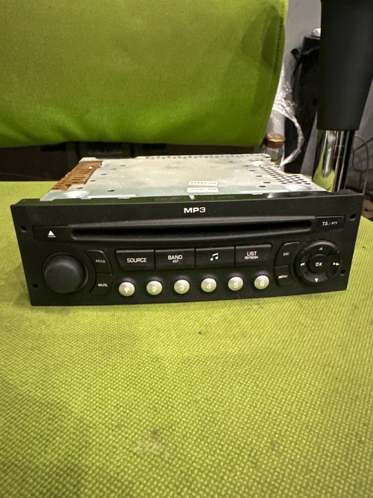 фото №1, Citroen c4 picasso 06-13 радиопроигрыватель cd mp3 96646223xt00