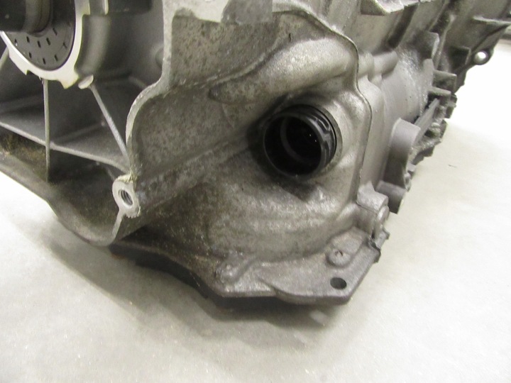 фото №11, Коробка передач коробки передач bmw f01 f02 f07 f10 f11 x-drive 530 dx xd 8hp70x n57 258km