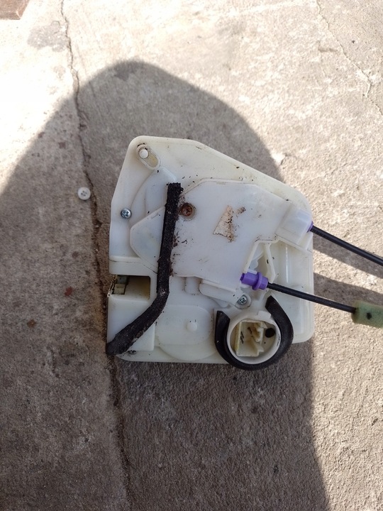 фото №5, Mazda 3 iii r13-18 замок двері правий зад hb оригінал