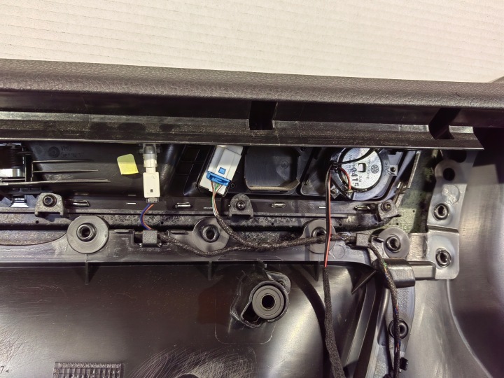 фото №8, Vw touareg ii 7p 3.0tdi дверная карта (обшивка) правая перед