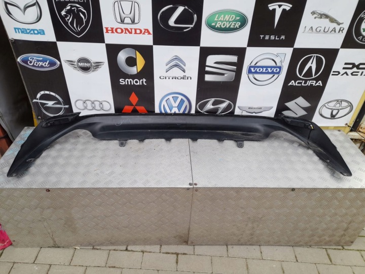 фото №12, Toyota camry viii низ бампера зад spoojler накладка 52169-33030
