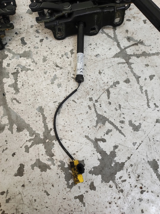 фото №13, Петля петли патрон/заряд патроны капота правый левый s класс w222 222