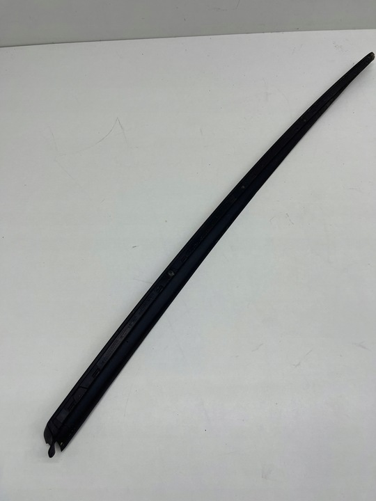 фото №8, Audi a6 c7 планка прокладка скла лобовий ліва