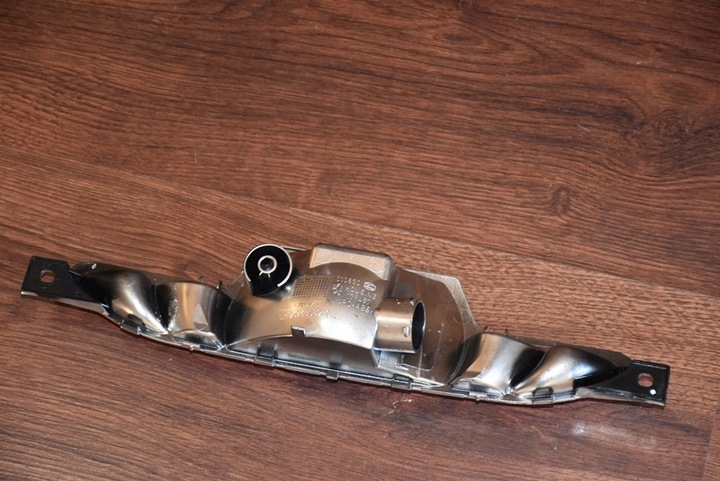 фото №14, Лампа бампера противотуманная зад peugeot 208 i eu