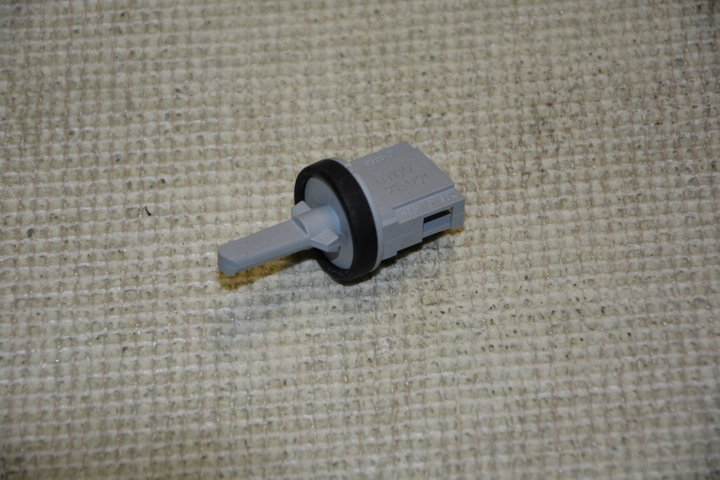 фото №6, Датчик температури vw passat cc 1k0907543g