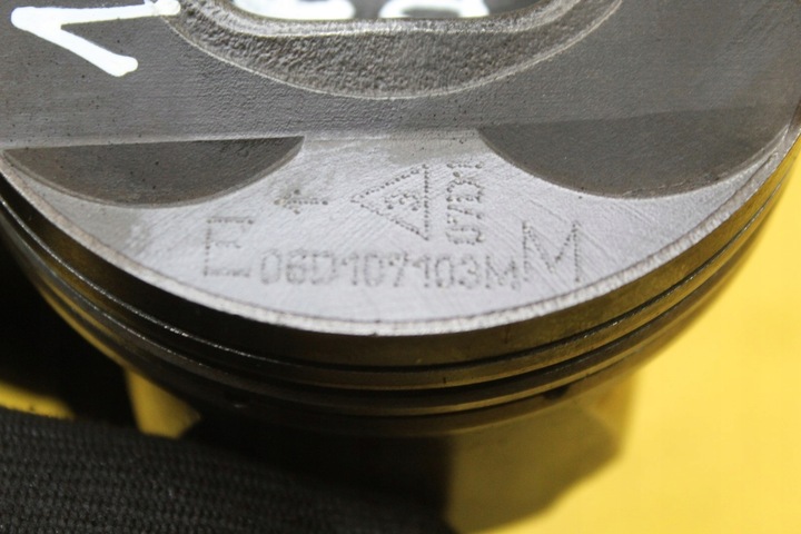 фото №11, Поршень шатун 06bh a4 b7 a3 8p 2.0 fsi axw