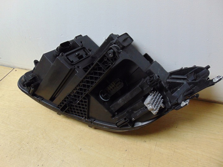 фото №13, Лампа правая перед vw tiguan ii рестайлинг 5nb941036g европа