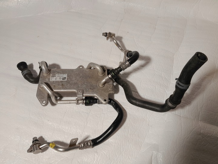 фото №1, Audi q8 4m радиаторов масла 4m0317021g