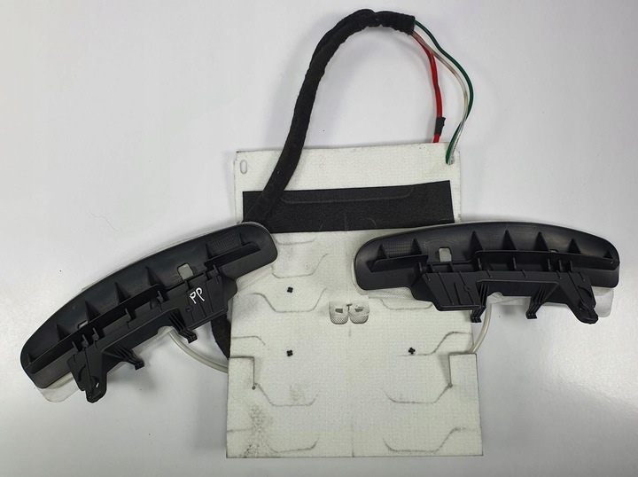 фото №6, Коврик pompowania сиденья правая mercedes w204 a0009102075