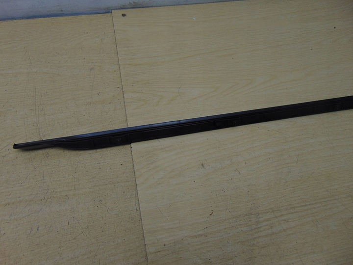 фото №9, Планка бокова накладка ліва перед mercedes w213