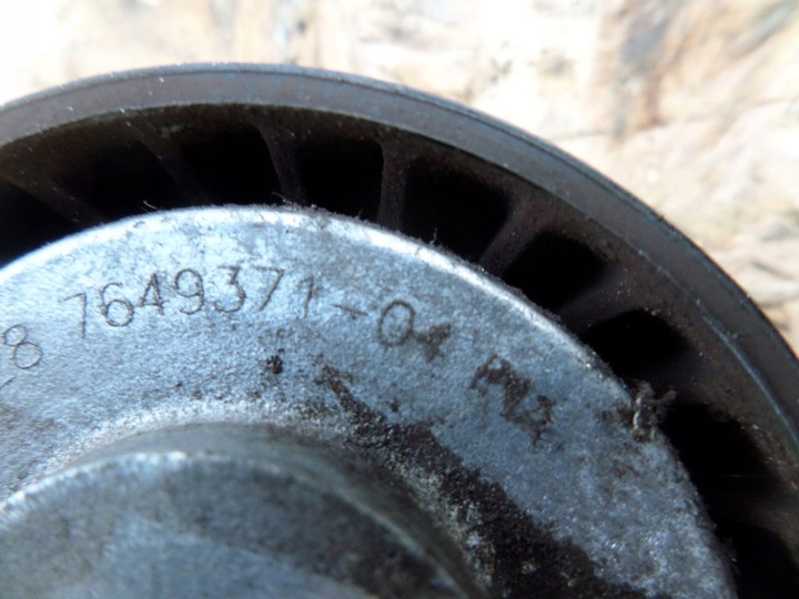 фото №7, Ролик колесо ремень bmw x1 x3 f30 f31 f34 2.0d 2.0 d