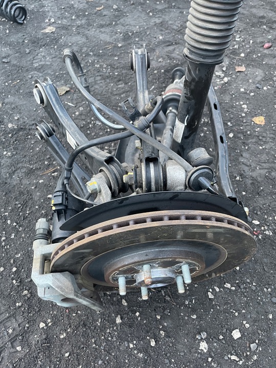 фото №2, Hyundai ioniq 5 поворотный кулак левая зад задняя 2wd комплектная идеальная