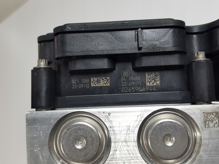 фото №7, Opel astra vi l 21r- головний гальмівний циліндр abs 9835100780