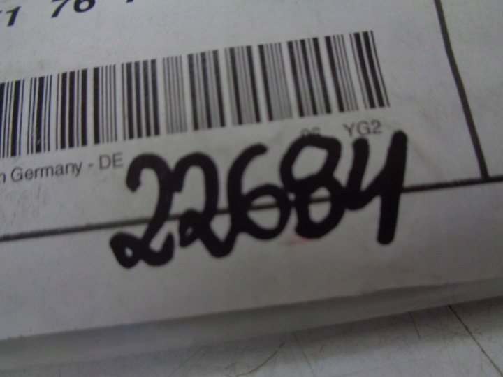 фото №3, Bmw x1 f48 x2 f39 прокладка порога дверь задних