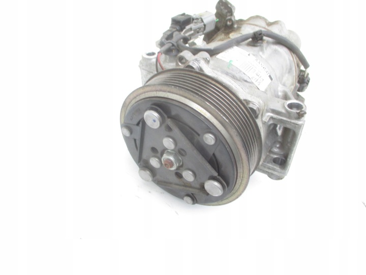 фото №4, Renault clio v captur ii компрессор кондиционера 1.5 dci 19-24rok 926003514r