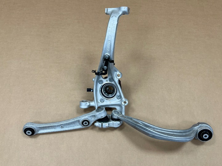 фото №1, Audi q5 80a поворотна опора підвішування перед праві 80a407560