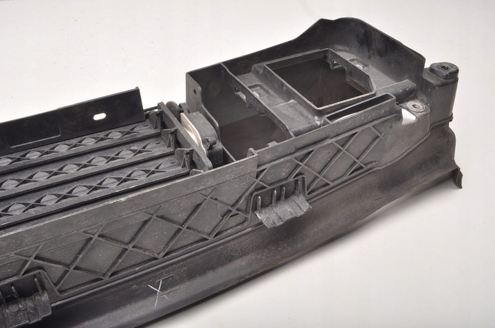 фото №10, Volvo v40 ii руль воздуха уловитель 31383575