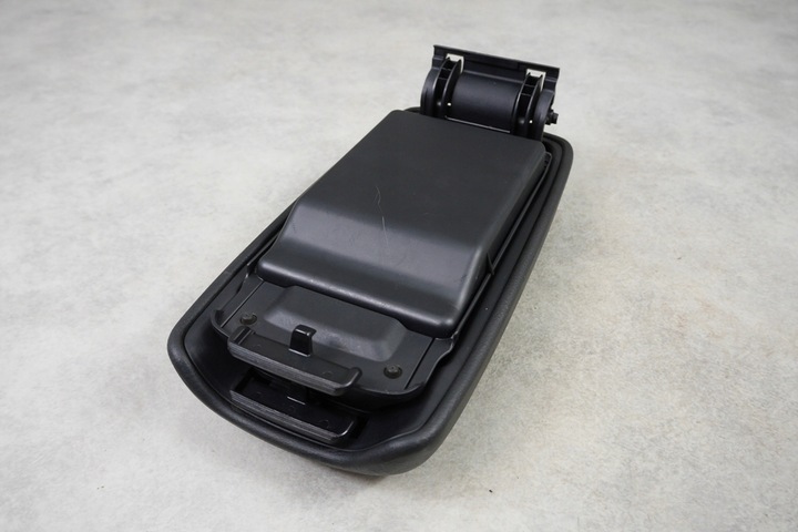 фото №7, Подлокотник mazda 6 gy 02-07