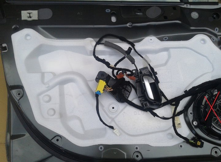 фото №11, Двері лівий перед ліві передні + обладнання citroen c5 iii x7 08-17 kgmd