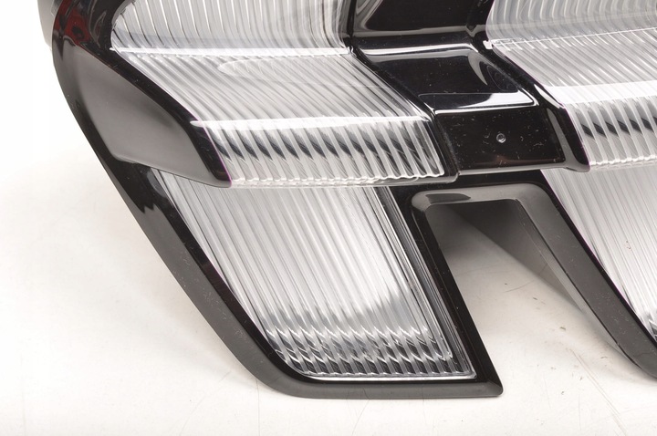 фото №7, Ford mustang mach-e лампа ліва задня лівий зад rj8b-13405-ac