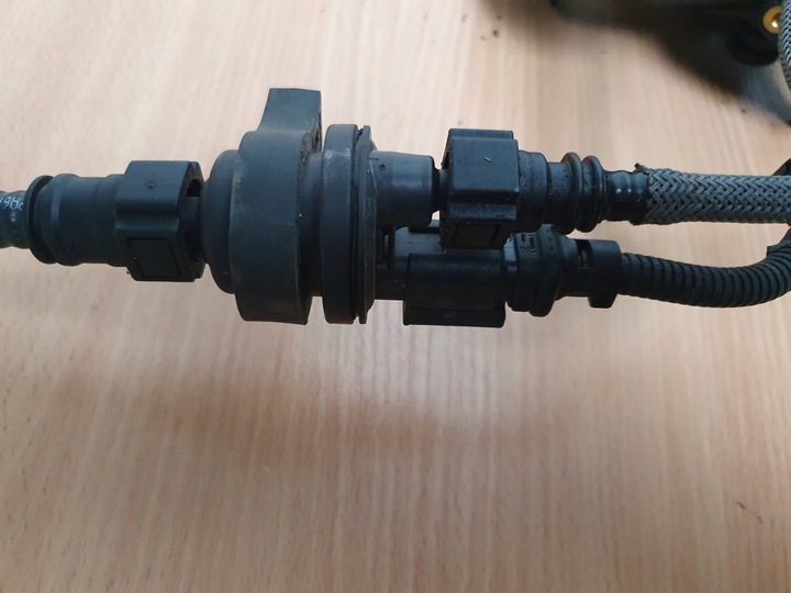 фото №10, Колектор всмоктуючий датчик клапан citroen c3 c4 cactus 1.2 thp mokka 9802101480