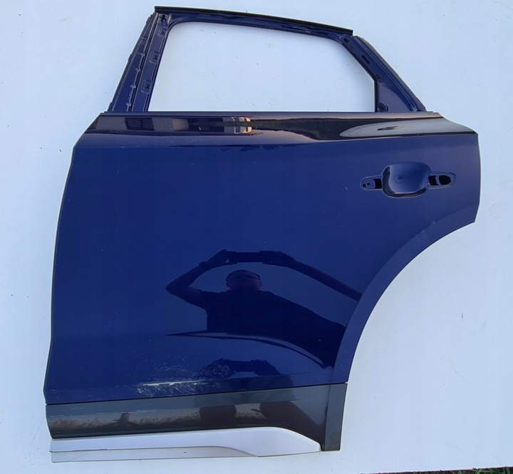 фото №1, Audi q5 дверь левая зад задние sportback 80a