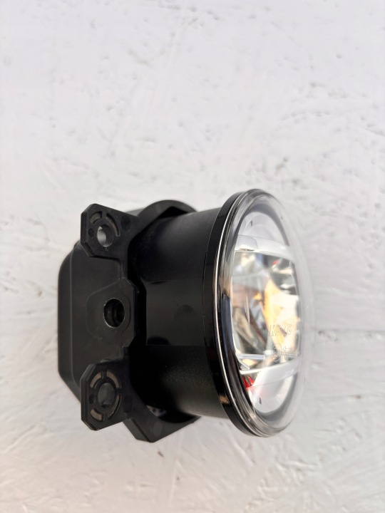 фото №8, Subaru xv ii 17-20 галоген led крепление w бампер перед правое 114-60379