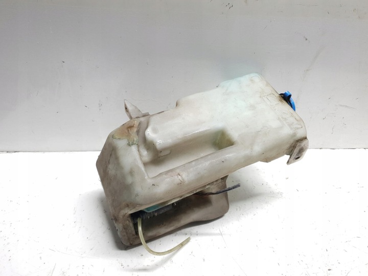 фото №6, Бачок омывателя помпа audi 100 c4