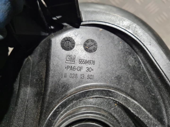 фото №8, Колектор впускний  паливна рейка  opel meriva b astra j corsa e 1.4 16v 1.2