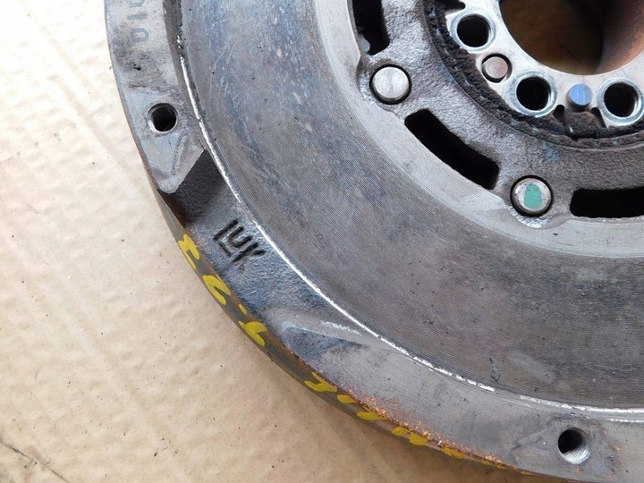 фото №13, Toyota avensis t27 2.0d4d 09r зчеплення двомасовий маховик